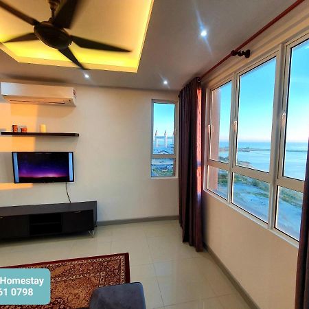 Bradong Homestay - Musllm Only, 3 Queen Bedrooms, Seaview, Infinity Pool, Gym, Near Drawbridge & Ktcc Mall Kuala Terengganu Esterno foto