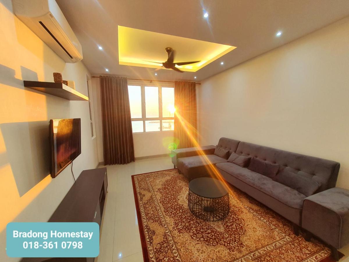 Bradong Homestay - Musllm Only, 3 Queen Bedrooms, Seaview, Infinity Pool, Gym, Near Drawbridge & Ktcc Mall Kuala Terengganu Esterno foto